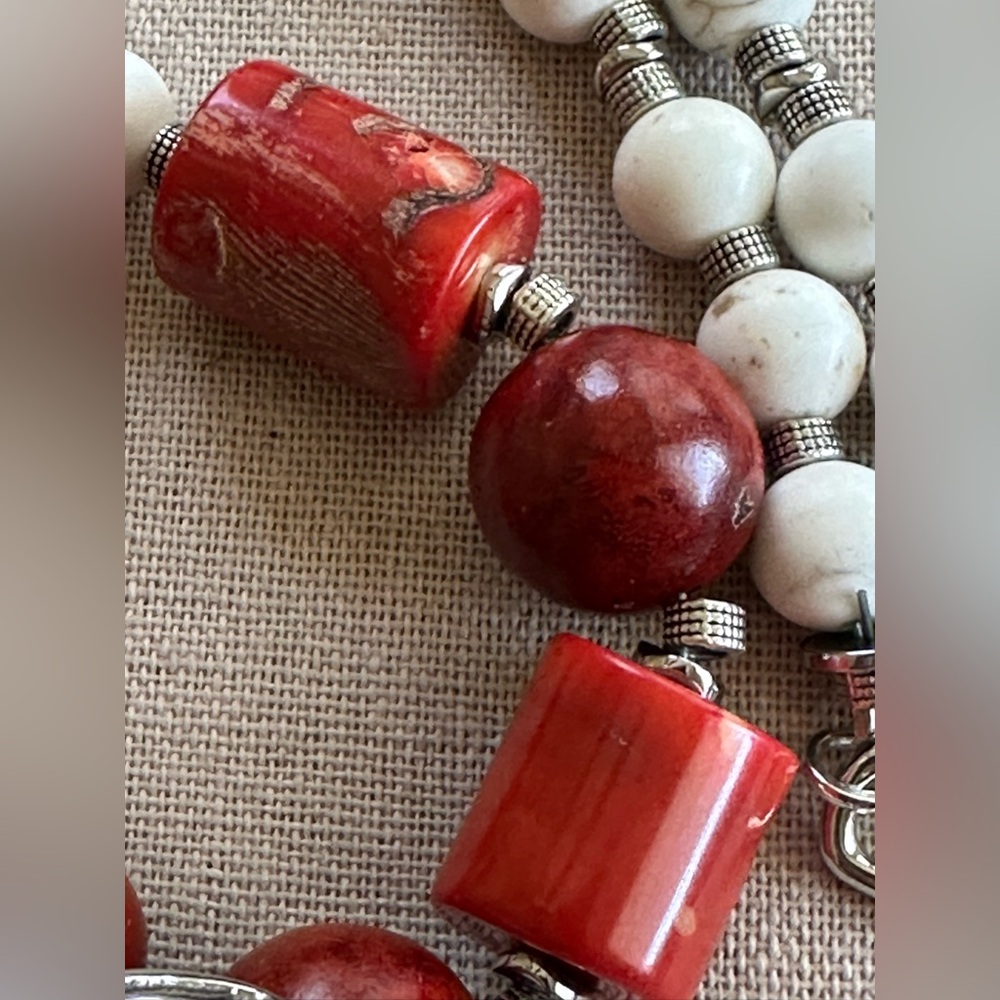24 inch Red Coral bead necklace NWOT - Picture 8 of 14